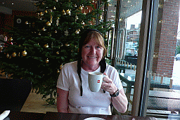 relaxing
coffee